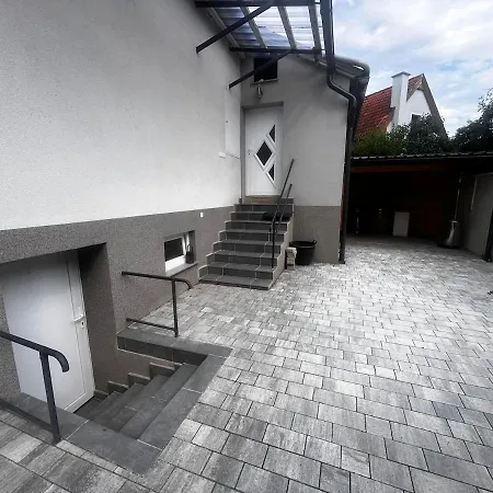 Neu Renoviertes Haus Fuer Maximal 6 Personen Ferienhaus